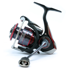 Катушка Daiwa 17 Fuego LT 2000D