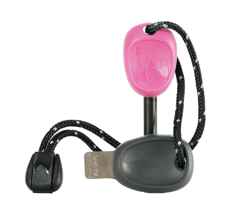 2 в 1 - кресало + свисток LIGHT MY FIRE Swedish FireSteel Scout фуксія, блістер - 1 2 в 1 - кресало + свисток LIGHT MY FIRE Swedish FireSteel Scout фуксія, блістер - 1